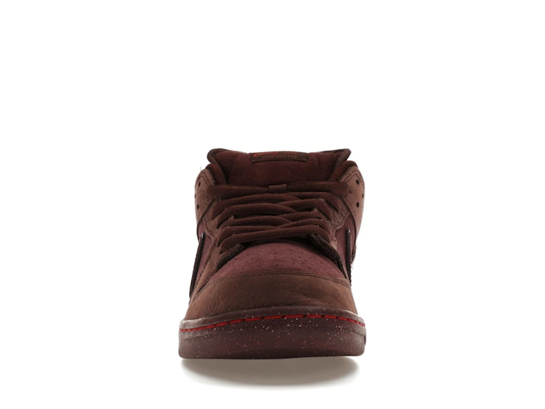 Nike SB Dunk Low City of Love Burgundy Crush